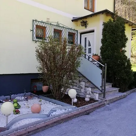 Ferienhaus * Аннаберг-им-Ламмерталь